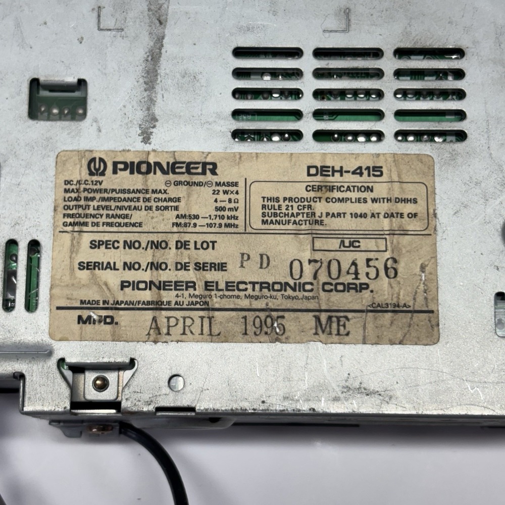 1995 PIONEER Super Tuner III CD Player DEH-415 Car Stereo Unit Removable Face - Picture 11 of 12